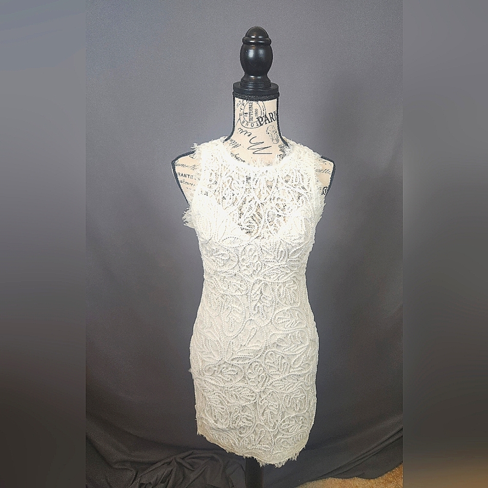 Forever 21 Small White Sleeveless Rope Dress